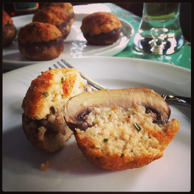 vegetarian-stuffed-mushroom-roasted-cauliflower-chives-sliced-tiny-farmhouse