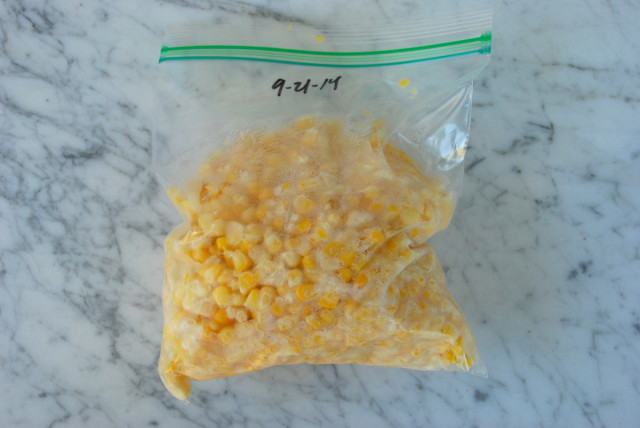 freezing-fresh-corn | tiny farmhouse