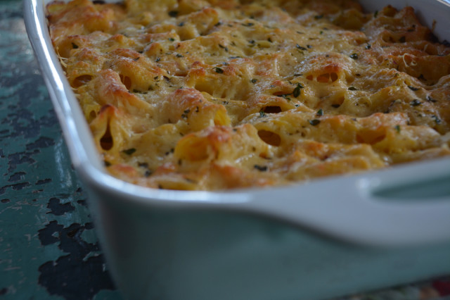 roasted-butternut-squash-mac-and-cheese-4 | tiny farmhouse